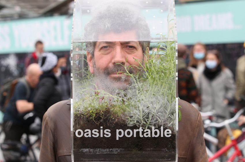 Belgian artist’s ‘portable oasis’ offers COVID protection — and fresh air